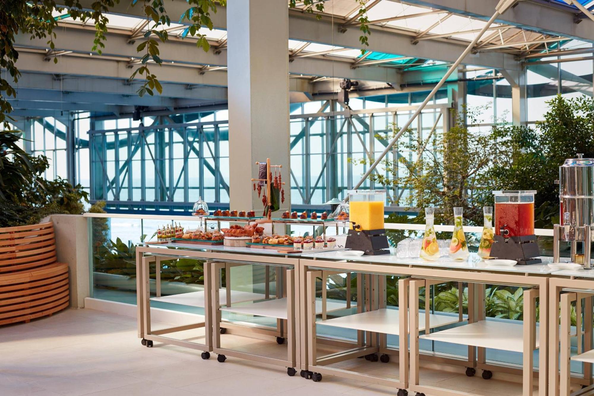 Paragraph Resort & Spa Shekvetili, Autograph Collection Ngoại thất bức ảnh The Sky Bar